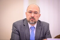 Шмыгаль объяснил запрет работы ресторанов и клубов по ночам