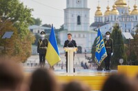 В сети обсуждают празднование Дня Независимости Украины
