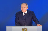 Путин о внешней политике: «Мы ведем себя сдержанно»