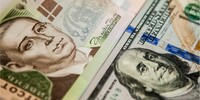 Гривна продолжает расти из-за повышенного спроса на нее – эксперт