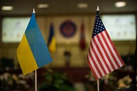 Больше стоимости Twitter и телескопа Уэбба: СМИ подсчитали объем помощи США Украине