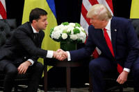 Зеленский провел телефонный разговор с Трампом