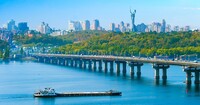 Власти Киева призвали правительство срочно перекрыть и отреставрировать мост Патона