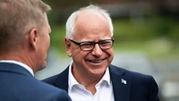 Харрис официально назвала Тима Уолца своим кандидатом в вице-президенты: что о нем известно