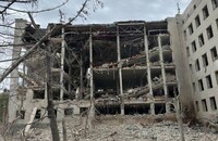Ракетный удар по институту в Полтаве: количество погибших возросло, под завалами еще есть люди