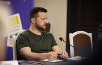 Кабмин приостановил бронирование работников от мобилизации из-за позиции Зеленского – СМИ