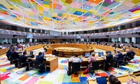 Совет ЕС одобрил выделение Украине 35 млрд евро за счет замороженных активов рф