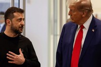 Зеленский впервые поговорил с Трампом после его победы на выборах: о чем договорились