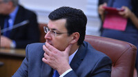 Три месяца на реформы в медицине отвел профильному министру Квиташвили Арсений Яценюк