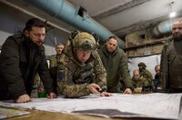 Зеленский после доклада Сырского назвал самое тяжелое направление на фронте