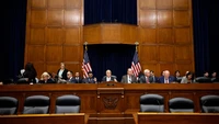 В Конгрессе США опубликовали результаты двухлетнего расследования возникновения пандемии COVID-19
