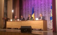 Децентрализация будет заложена в Конституцию в ближайшее время, надеется Порошенко