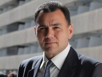Пожар на нефтебазе может быть давлением на Ставицкого – эксперт