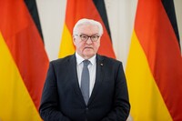 Президент Германии назначил дату досрочных выборов в парламент