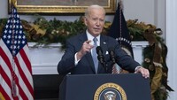 Байден объявил о выделении почти 2,5 млрд долларов помощи Украине