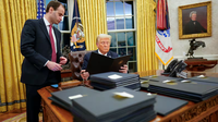 Указ Трампа о приостановлении международной помощи не касается Украины – ЦПД