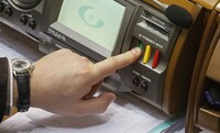«Я поступил, как идиот»: депутаты отзывают голоса за скандальный «кредитний» закон