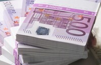 Украина получила первый транш от Британии из замороженных активов рф