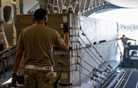 США отменили паузу в обмене разведданными и возобновили военную помощь Украине