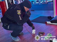 В Белой Церкви неизвестные ворвались в спортклуб в ТРЦ и открыли стрельбу