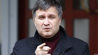 Аваков уволил офицеров, которые отпустили задержанных полицией преступников