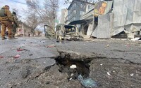 Россияне накрыли огнем центр Херсона: есть жертвы, часть города без света