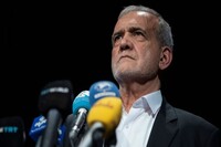 Президент Ирана подтвердил отказ от прямых переговоров с США по ядерной программе