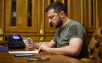 Зеленский обнародовал декларацию о доходах за 2024 год