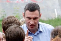 Кличко уволил из КГГА больше 300 чиновников-коррупционеров