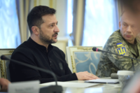 Зеленский предложил Раде продлить военное положение и мобилизацию