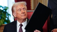 Трамп продлил запрет на прием в портах США судов, связанных с россией