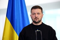 Ракетная атака рф: Зеленский сократил визит в ЮАР и поручил Умерову срочно связаться с союзниками