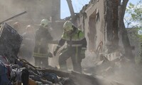 Россия ударила по Киеву ракетой, в которой обнаружили по меньшей мере 116 иностранных деталей – Зеленский