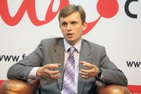 Путей решения конфликта с «Правым сектором» у Порошенко практически нет – эксперт