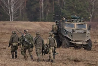 Европе будет сложно собрать даже 25 тысяч военных для отправки в Украину – Times