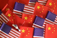 США и Китай ослабляют взаимные пошлины на 90 дней – подробности