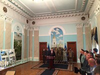 Новые звания и жилье для военных: Порошенко анонсировал изменения в армии