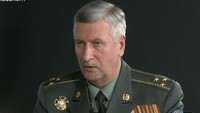 Порошенко хочет вернуть украинские традиции ВСУ, но вводит звания польской армии – эксперт