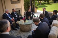 Президент рассказал детали разговора с Вэнсом и Рубио в Риме