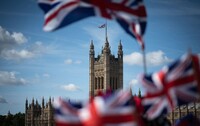 Британия объявила о масштабных санкциях против рф, в частности против валютной биржи