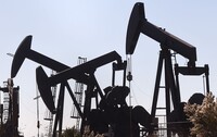 Цены на нефть выросли более чем на 9% после удара Израиля по Ирану