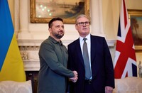 Зеленский подвел итоги встречи со Стармером: о чем договорились