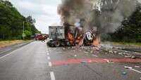 На Виннитчине произошло масштабное ДТП с участием грузовиков и микроавтобуса, есть погибшие