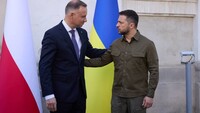Зеленский наградил Дуду орденом Свободы