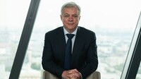 «Выпал из окна»: в россии погиб вице-президент «Транснефти»