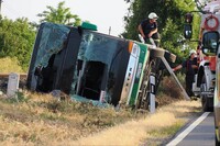 Автобус с украинскими детьми попал в ДТП в Венгрии, около 20 пострадавших