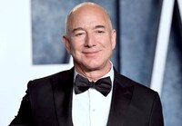 Безос завершил масштабную продажу части своих акций Amazon