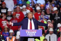 Трамп объявил о заключении торгового соглашения между США и ЕС