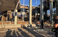 В Запорожье возросло число раненых в результате авиаудара по автовокзалу, под завалами есть люди