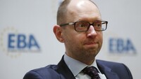 За месяц Яценюк потратил на пиар почти миллион гривен – Лещенко